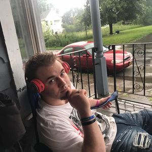 Meet your Posher, Joey